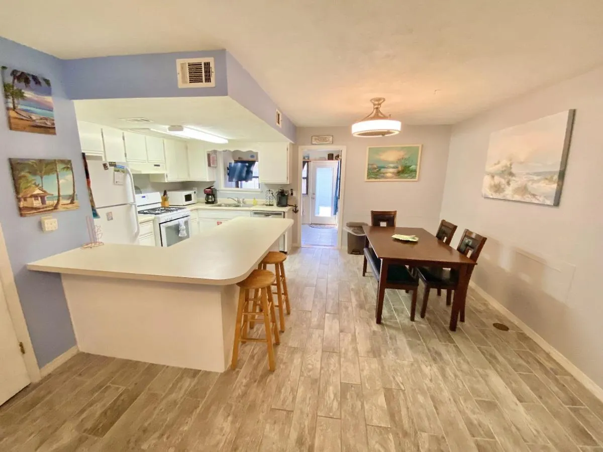 Дом отдыха Вилла Gulf Highlands Townhouse 153 Damon Circle Панама-Сити США